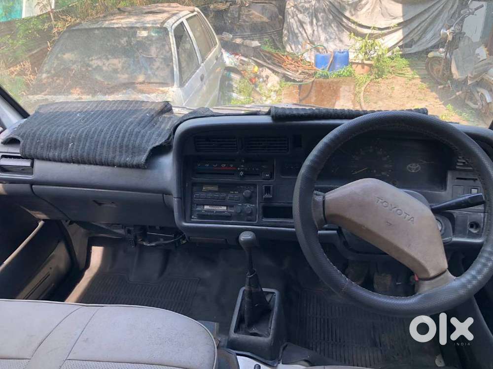 Imported Embassy Hiace