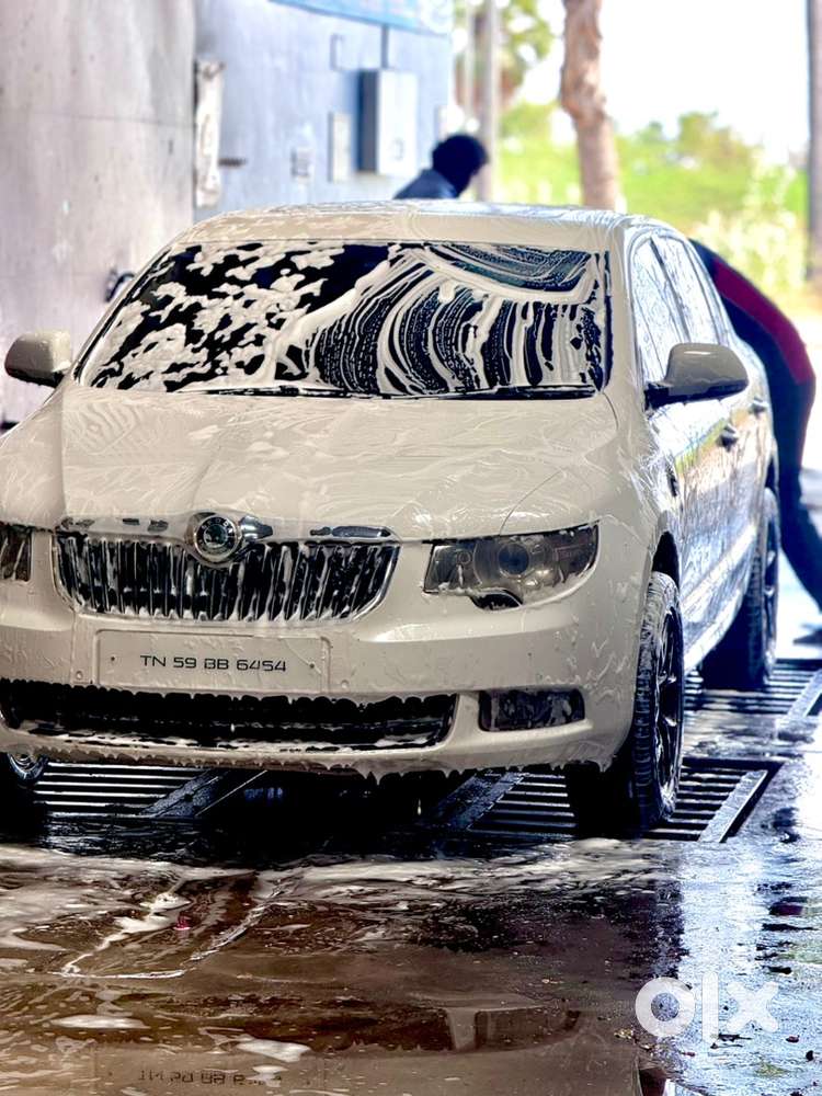 Skoda Superb Diesel 2013