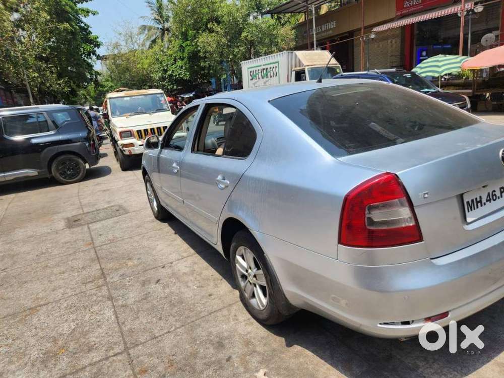 Skoda Laura Elegance 2.0 Tdi Cr At, 2012, Diesel