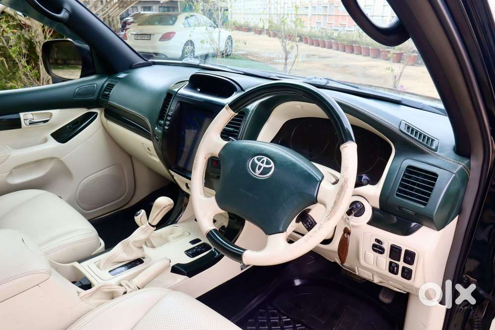 Toyota Land Cruiser Prado Vx, 2012, Petrol