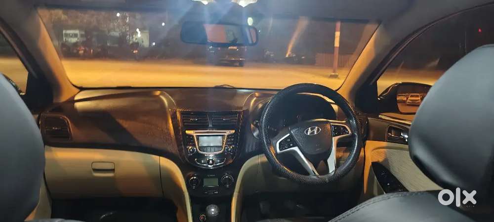 Hyundai Verna 1.6 Sx 2011
