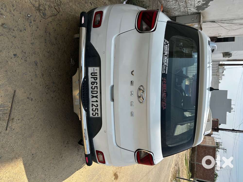 Hyundai Venue 2020 Petrol 56682 Km Driven