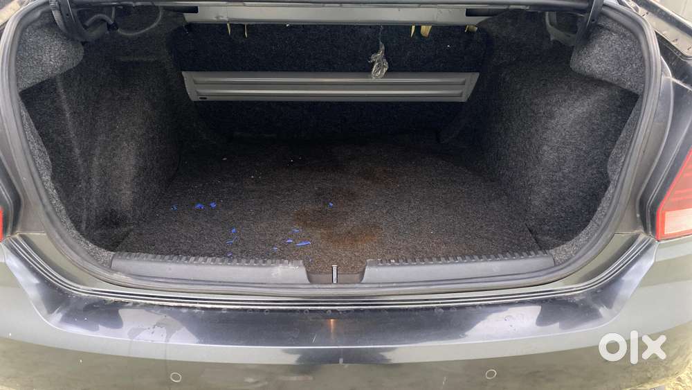 Volkswagen Vento 1.0 Highline Plus At, 2021, Petrol