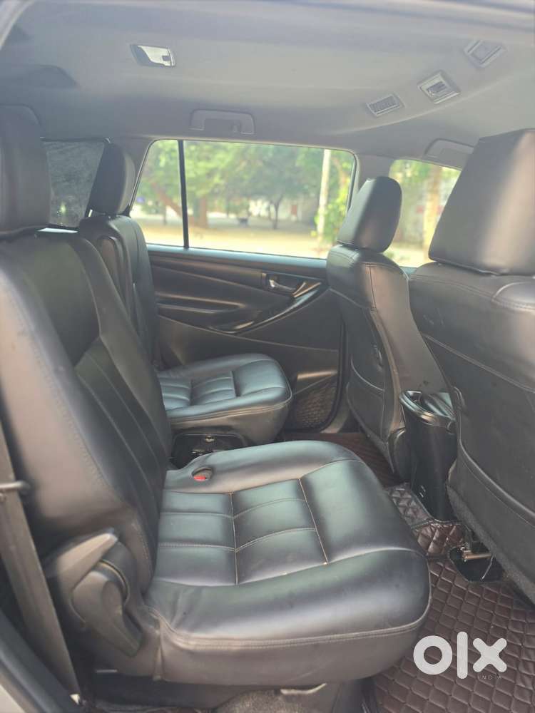 Toyota Innova Crysta [ ] 2.4 Gx At 7 Str, 2021, Diesel