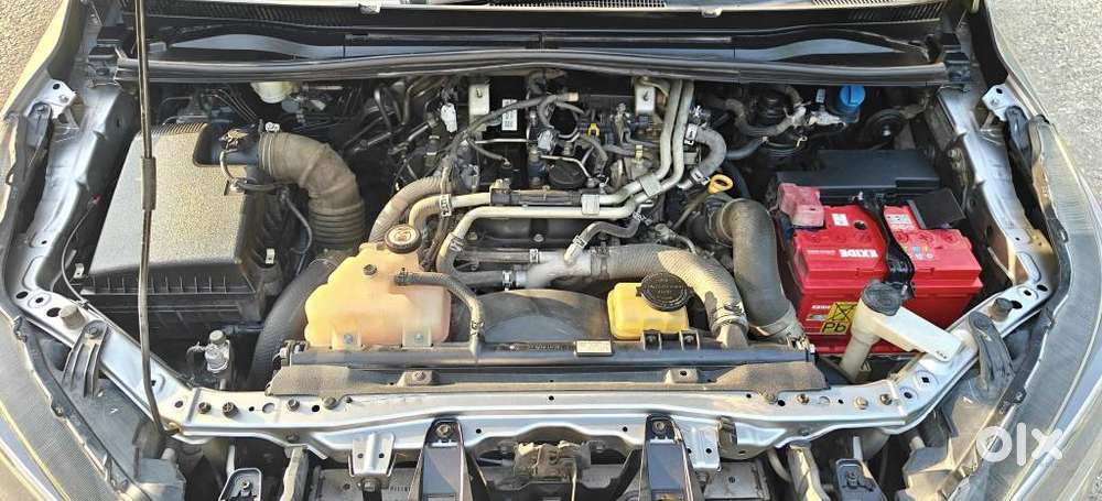 Toyota Innova Crysta [2020-ongoing] 2.4 Gx At 7 Str, 2020, Diesel
