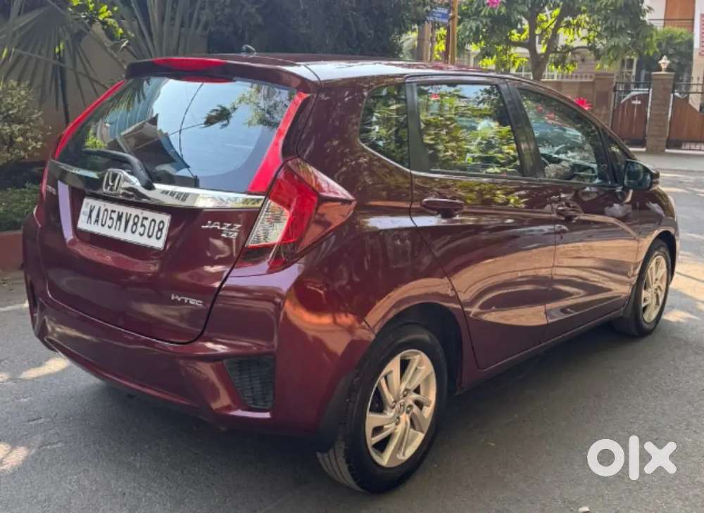 Honda Jazz 2017 Petrol 70000 Km Driven