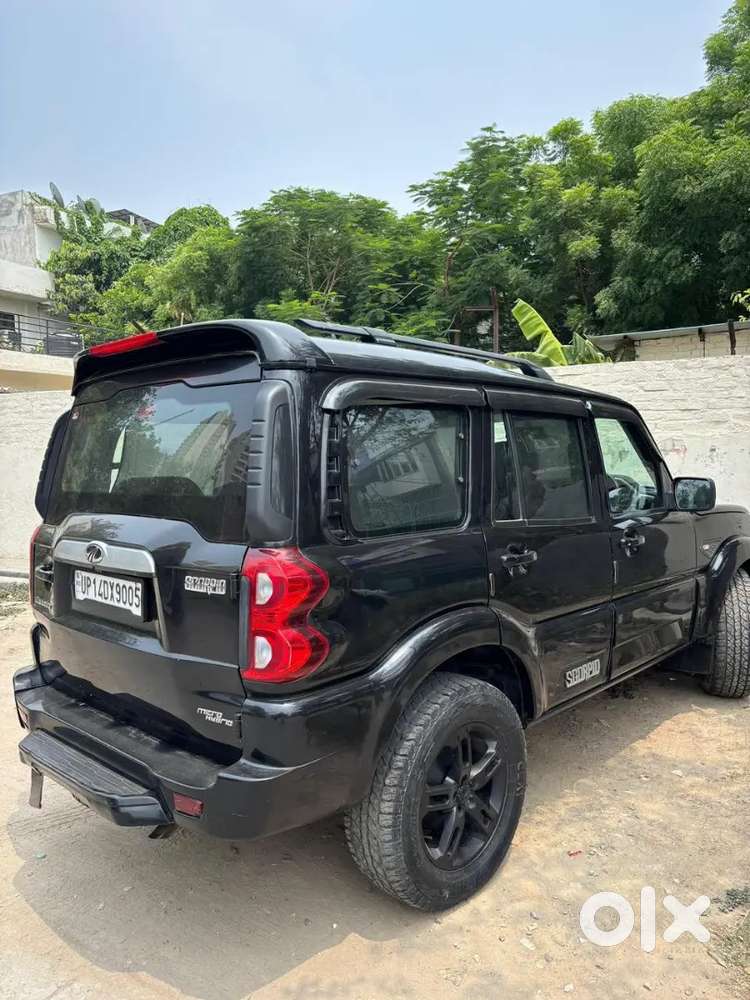 Mahindra Scorpio 2.2 S3 2019