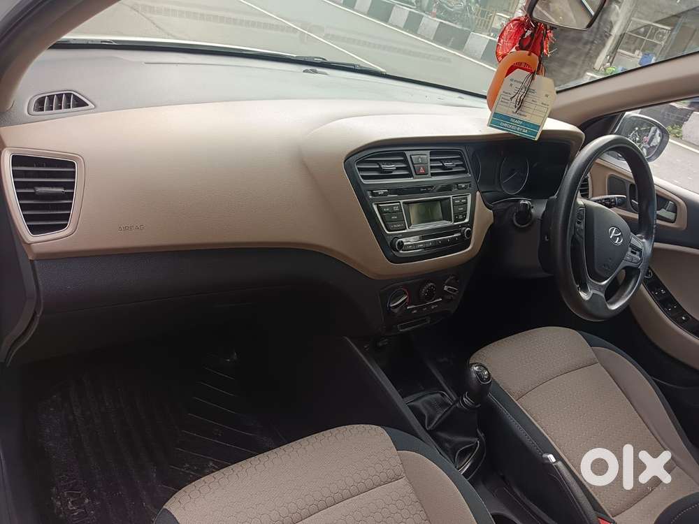 Hyundai I20 Sportz 1.2 Bs-iv, 2017, Petrol