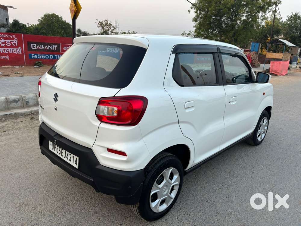 Maruti Suzuki S-presso Vxi Opt, 2022, Petrol
