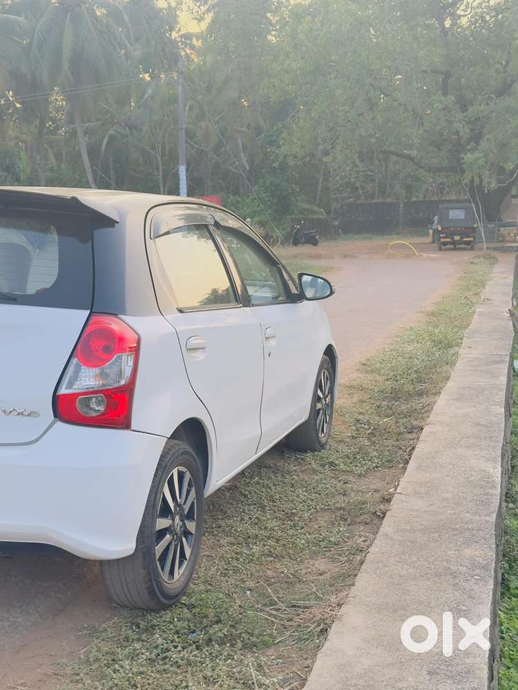 Toyota Etios Liva 2017 Diesel Well Maintained
