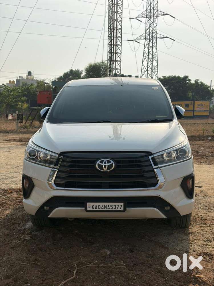 Toyota Innova Crysta 2022