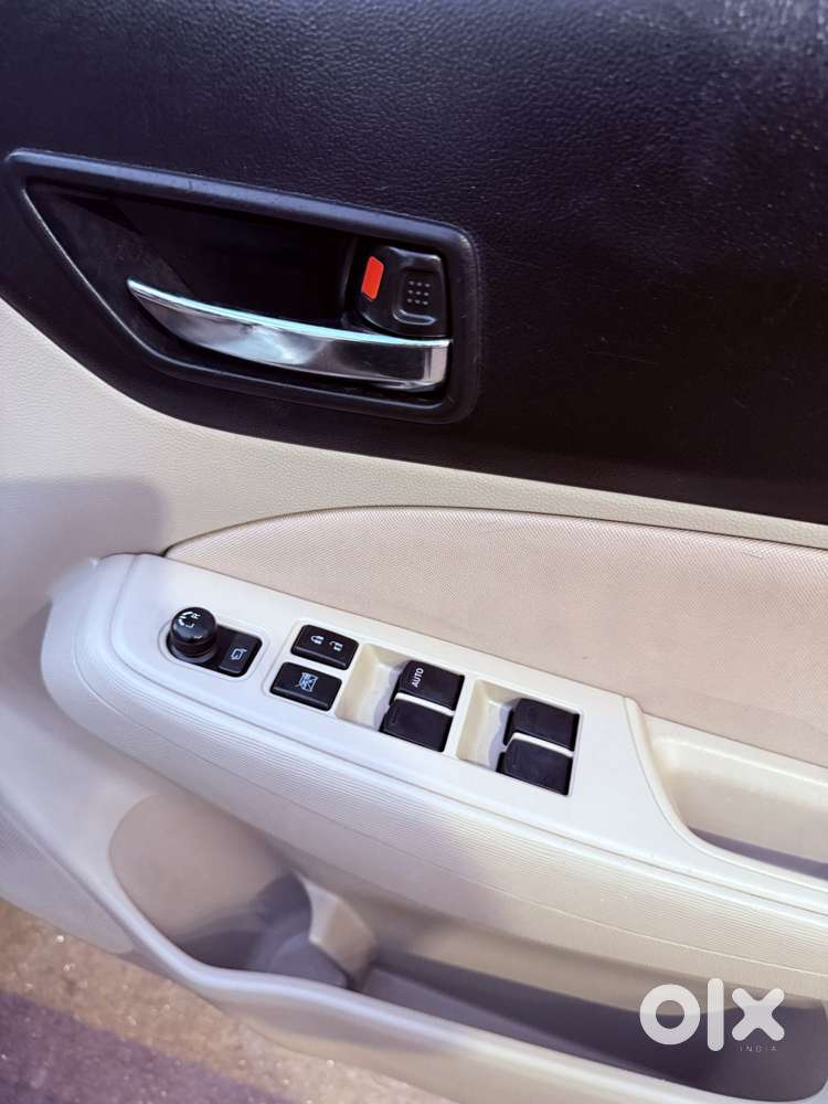 Maruti Suzuki Swift Dzire Vxi Optional, 2022, Cng & Hybrids