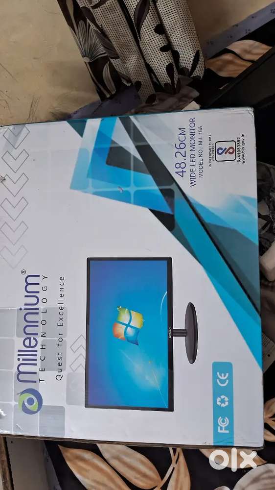 MILLENNIUM 46 CM MONITOR
