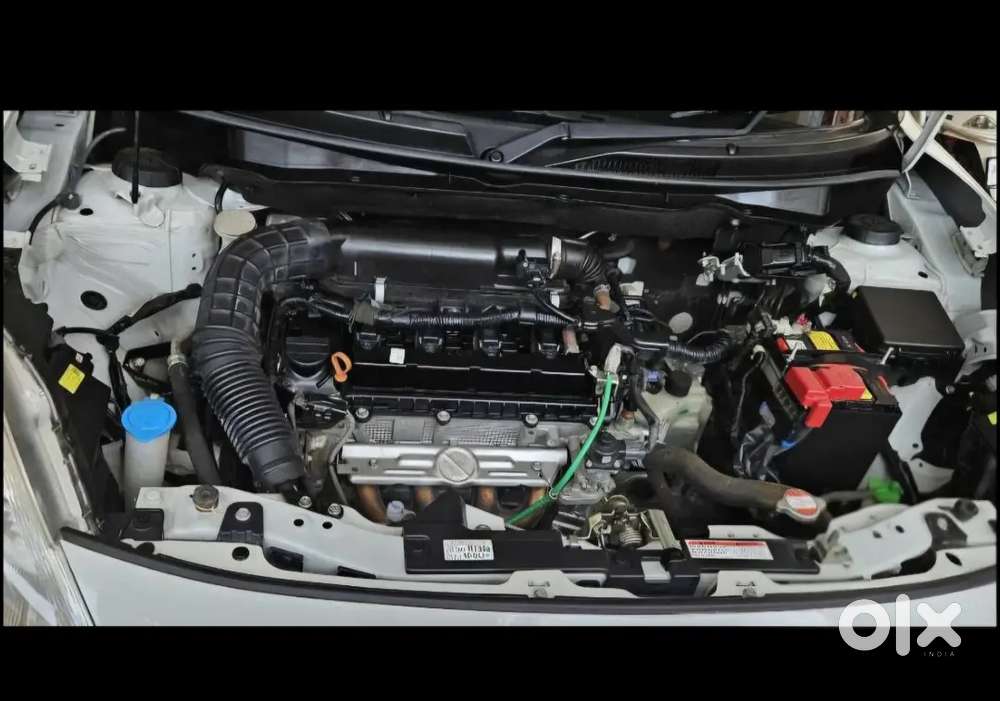 Maruti Suzuki Swift Zxi Ags Amt 2023 Petrol Well Maintained