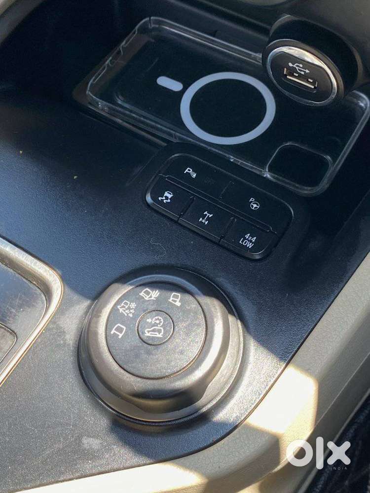 Ford Endeavour 3.2 Titanium At 4x4, 2019, Diesel