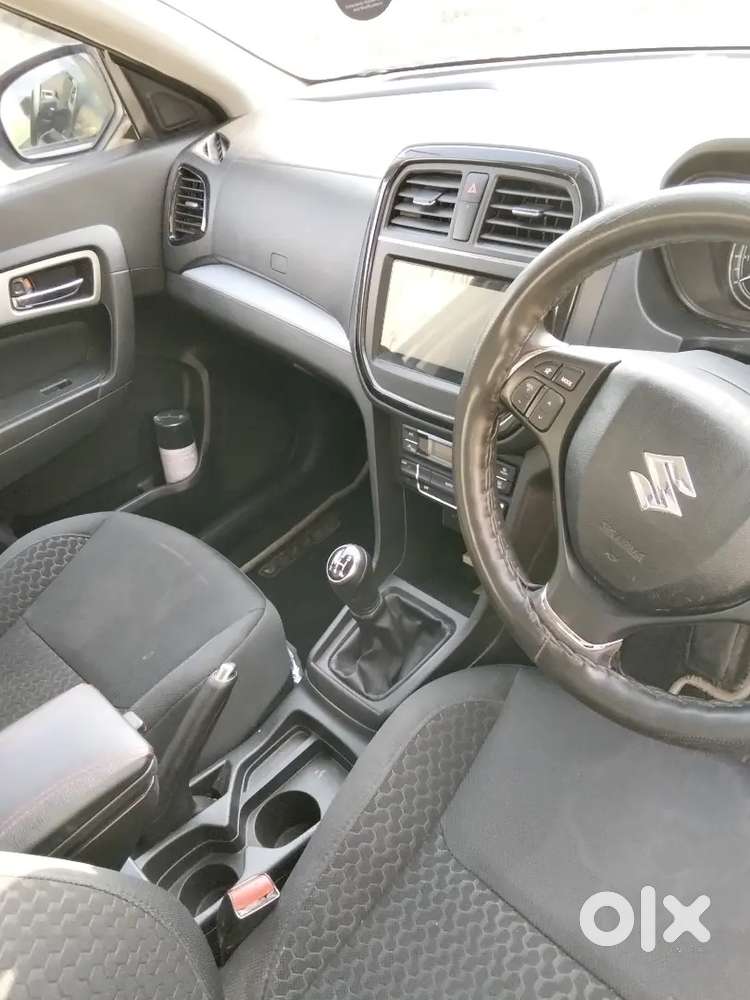 Maruti Suzuki Brezza Zxi 2022 Petrol 18600 Km Driven