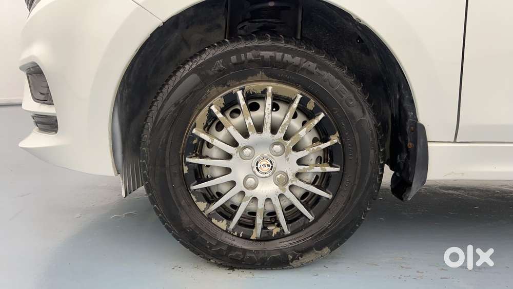 Tata Tiago Xe, 2025, Petrol