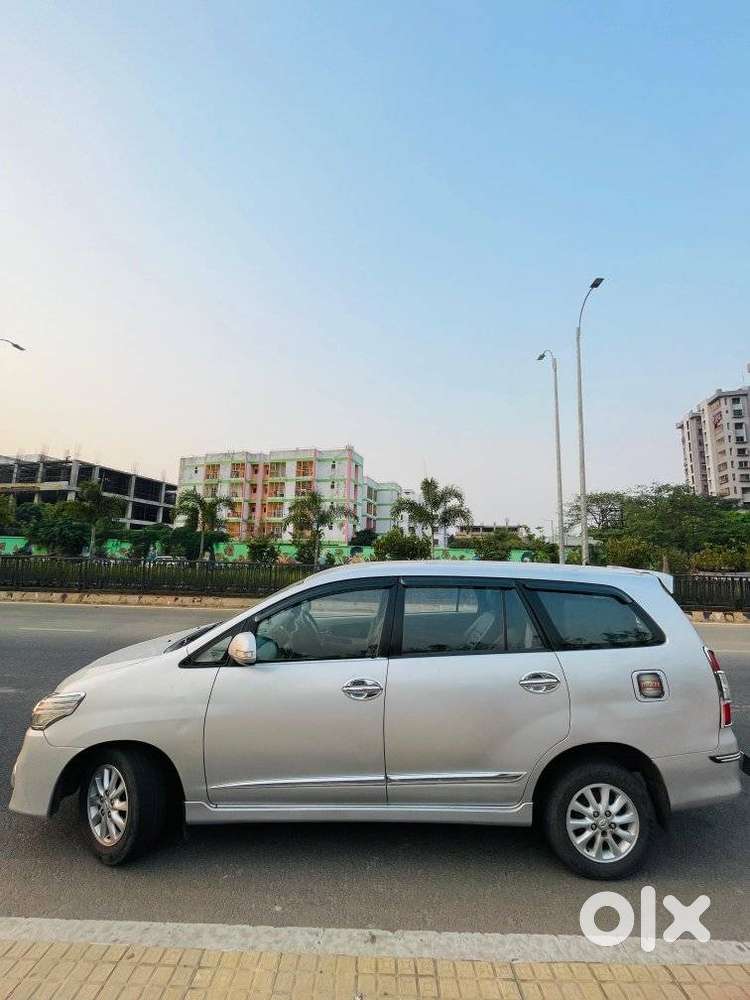 Toyota Innova 2.5 V 7 Str, 2015, Diesel