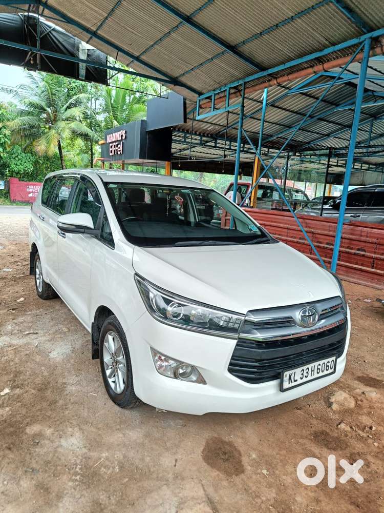 Toyota Innova Crysta 2.4 V, 2017, Diesel