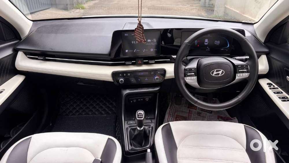 Hyundai Verna, 2023, Petrol