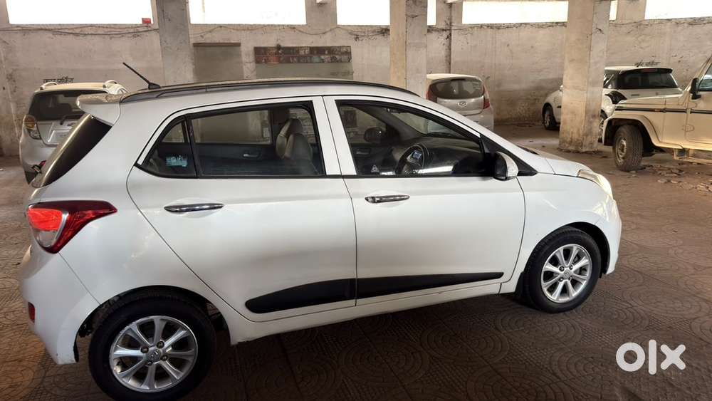 Hyundai Grand I10 2014 Petrol Automatic