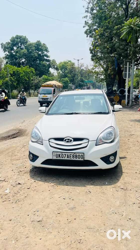 Hyundai Verna 2010