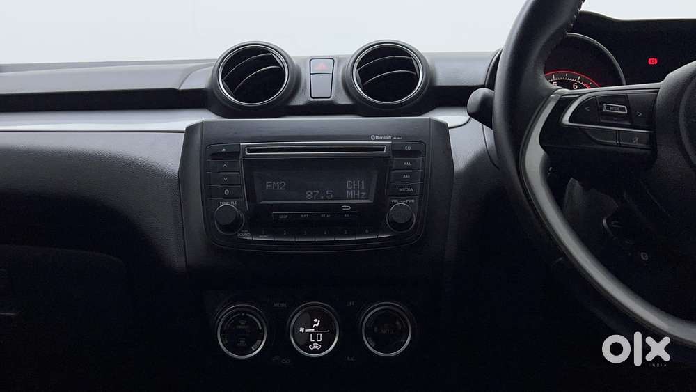 Maruti Suzuki Swift Amt Zxi, 2018, Petrol