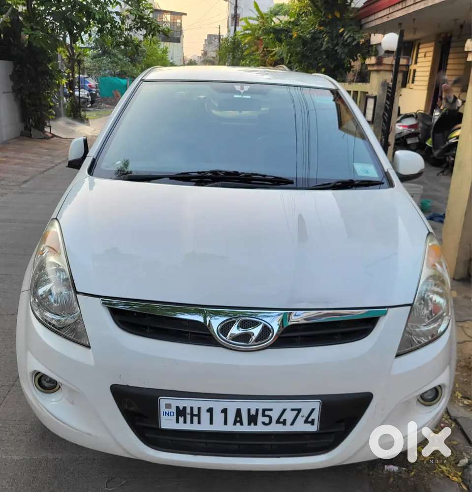 I20 Oct-20110 Sportz Model