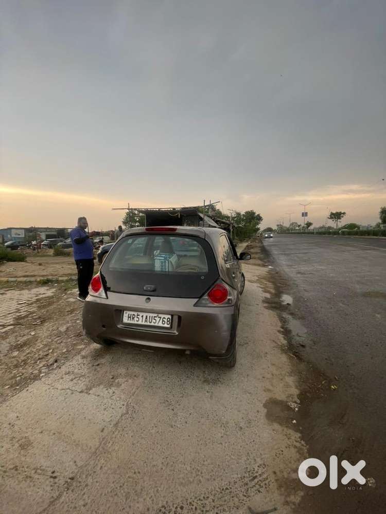 Honda Brio 2013