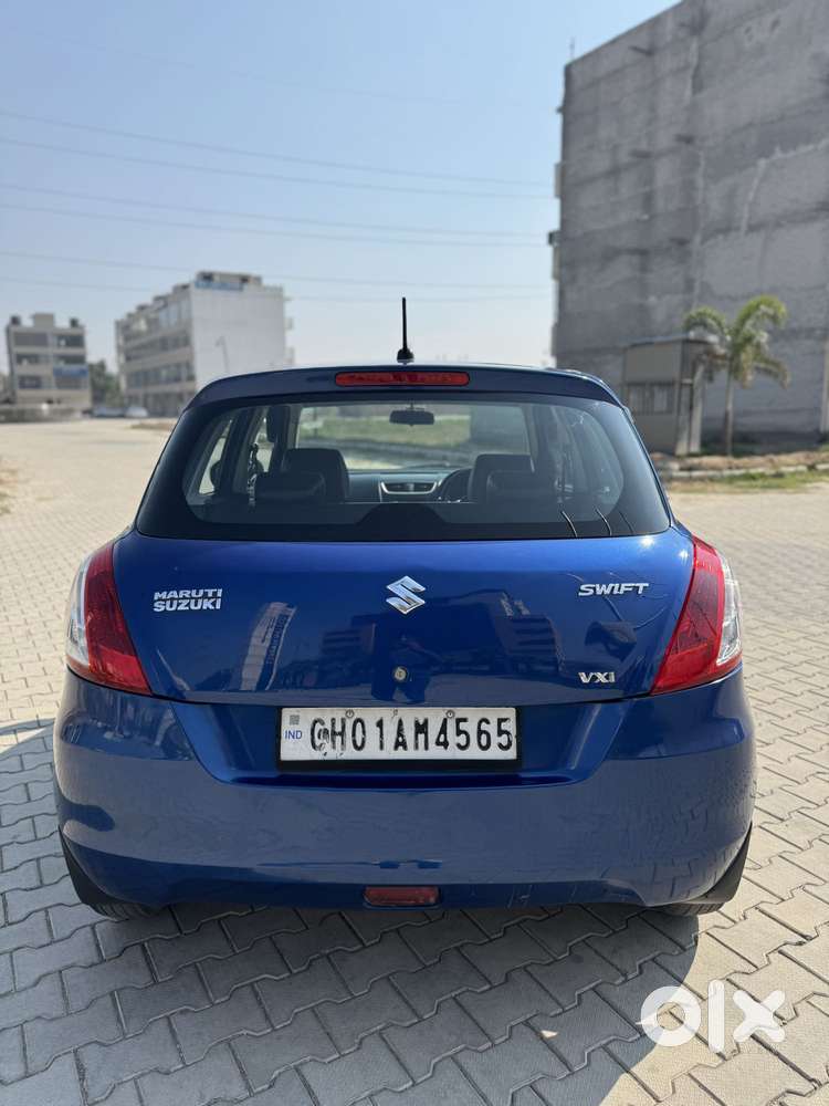 Maruti Suzuki Swift 2011-2014 Vxi, 2012, Petrol