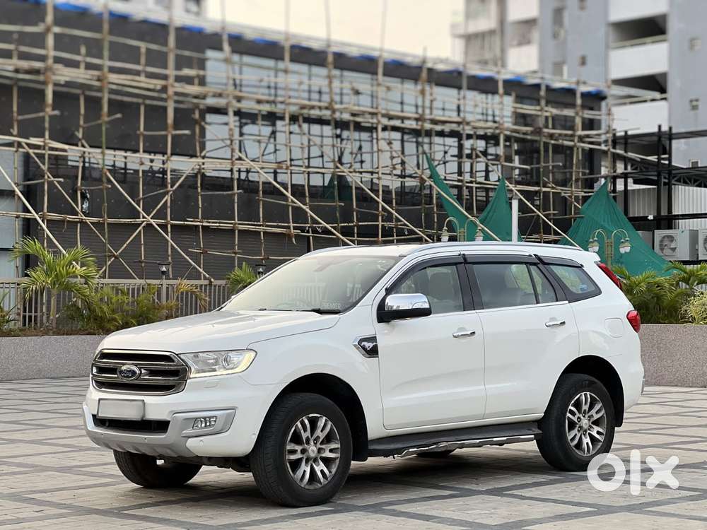 Ford Endeavour 3.2 Titanium At 4x4, 2017, Diesel