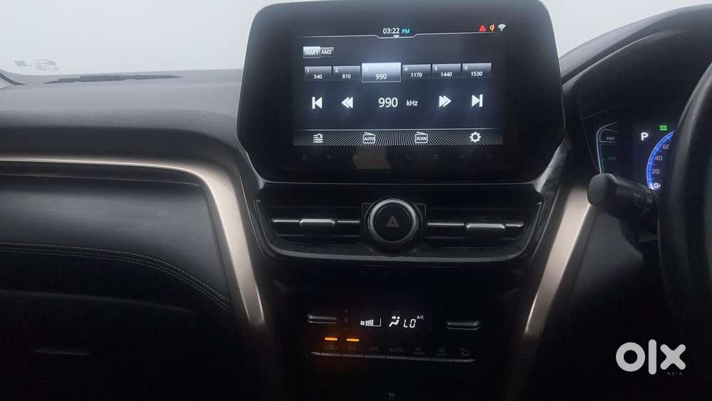 Maruti Suzuki Grand Vitara 1.5 Alpha Plus Intelligent Hybrid Ecvt, 2..