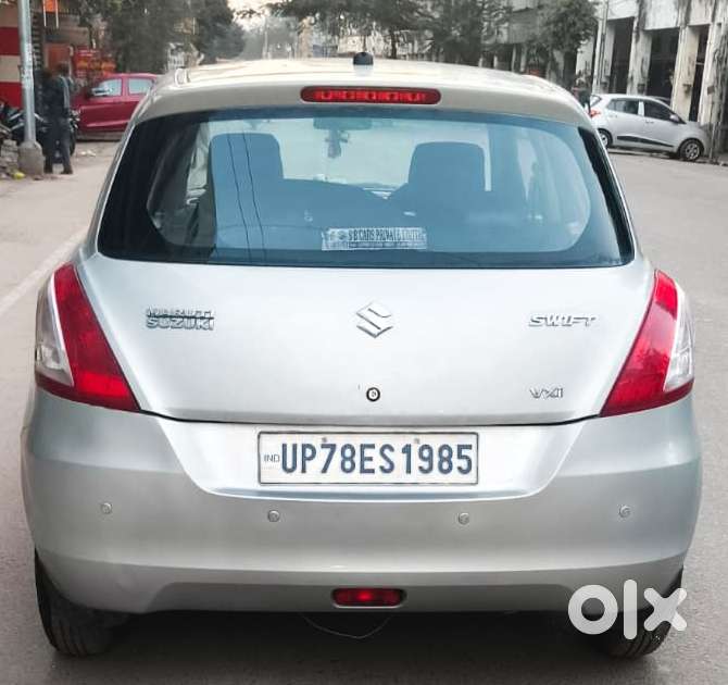 Maruti Suzuki Swift Vxi + Manual, 2017, Petrol