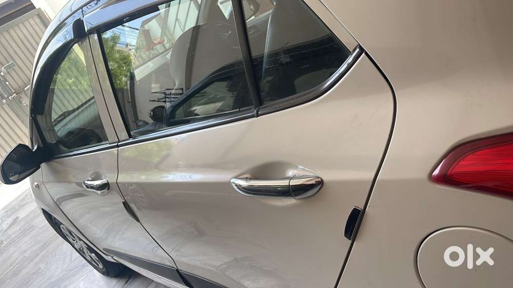 Hyundai Grand I10 2016 Car