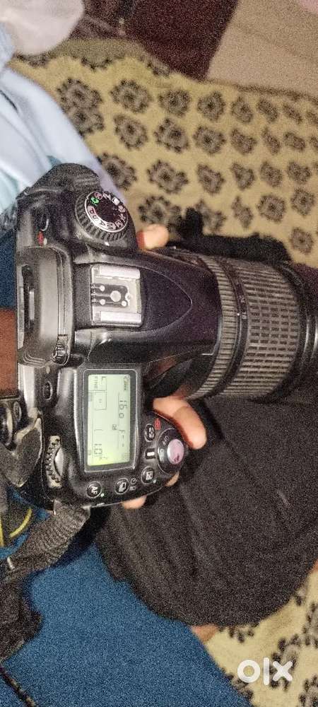 Nikon D90 Model