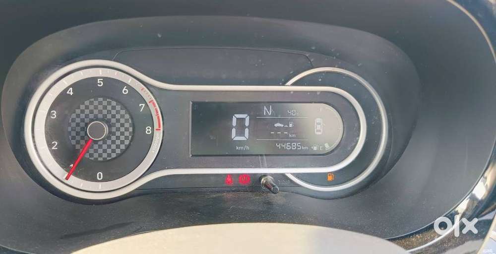 Hyundai Aura 1.0 Sx Plus Petrol, 2022, Petrol
