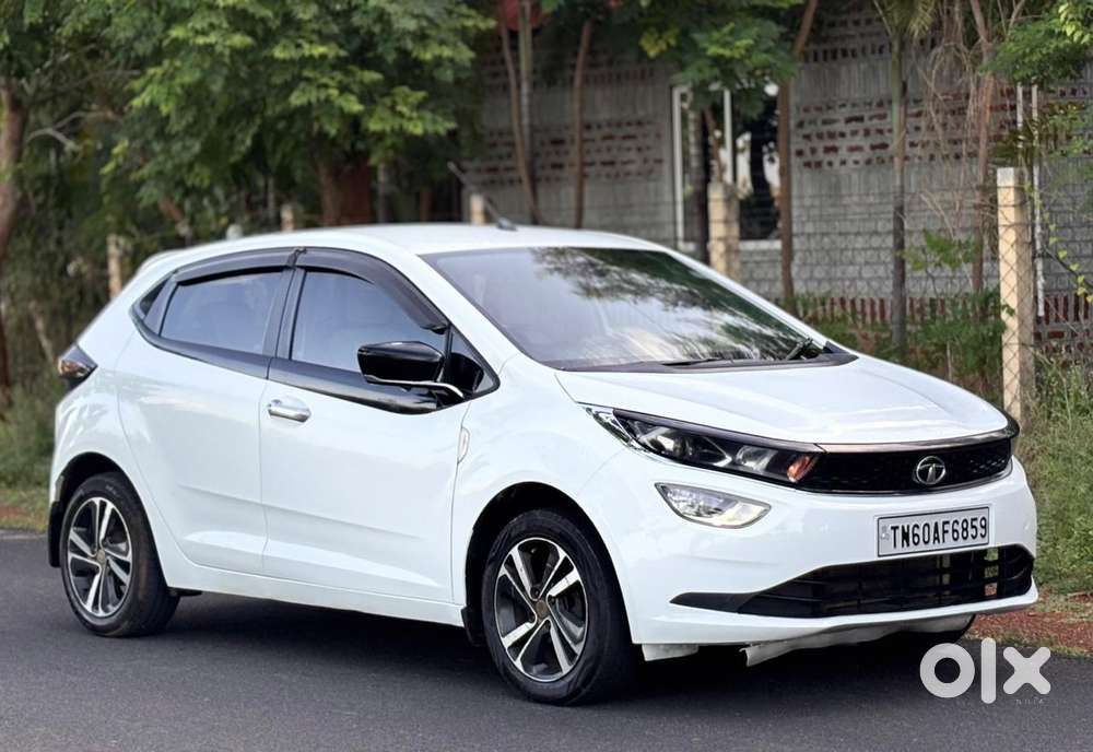 Tata Altroz, 2020, Petrol