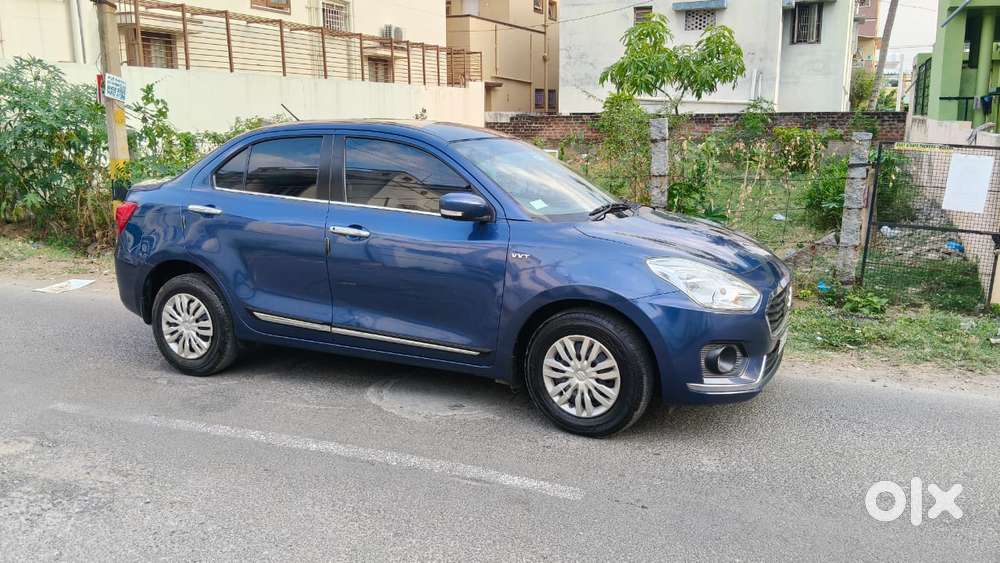 Maruti Suzuki Swift Dzire Vxi Optional, 2018, Petrol