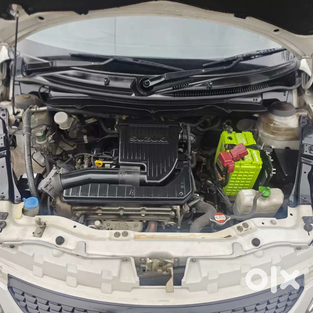 Maruti Suzuki Swift Vxi, 2012, Petrol