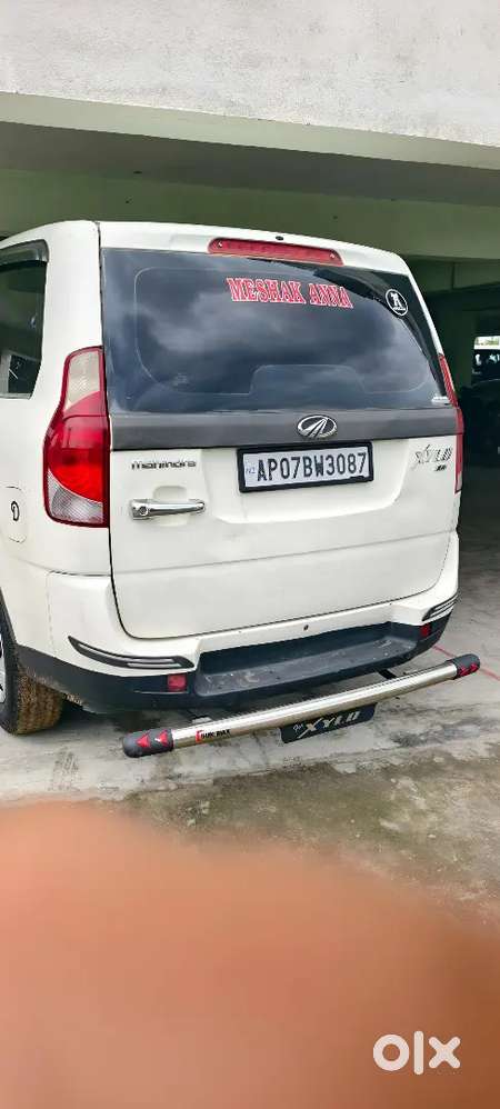 Mahindra Xylo 2013 Pearl White