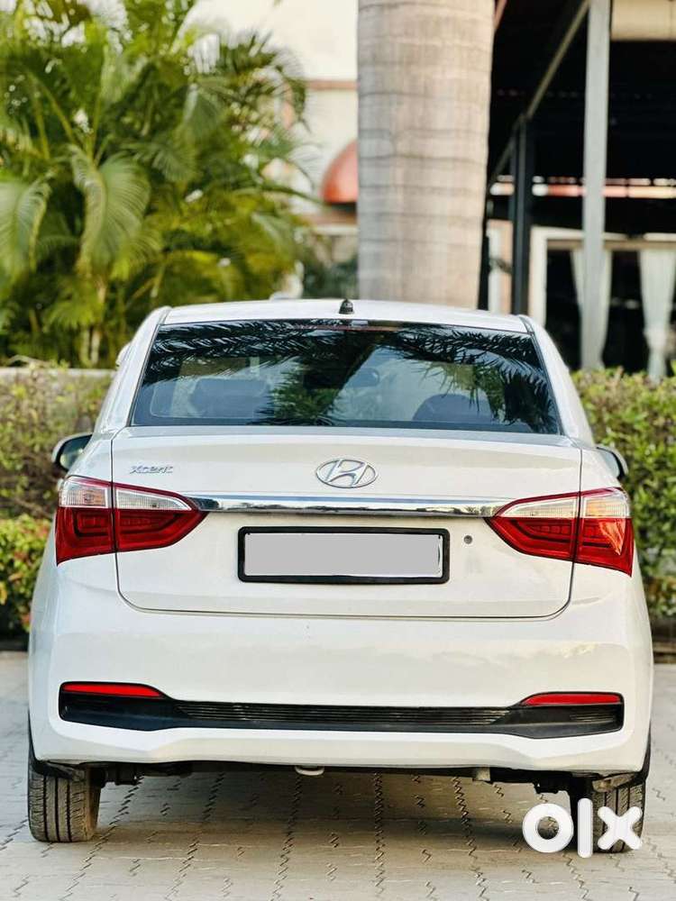 Hyundai Xcent 1.2 Vtvt S, 2020, Petrol