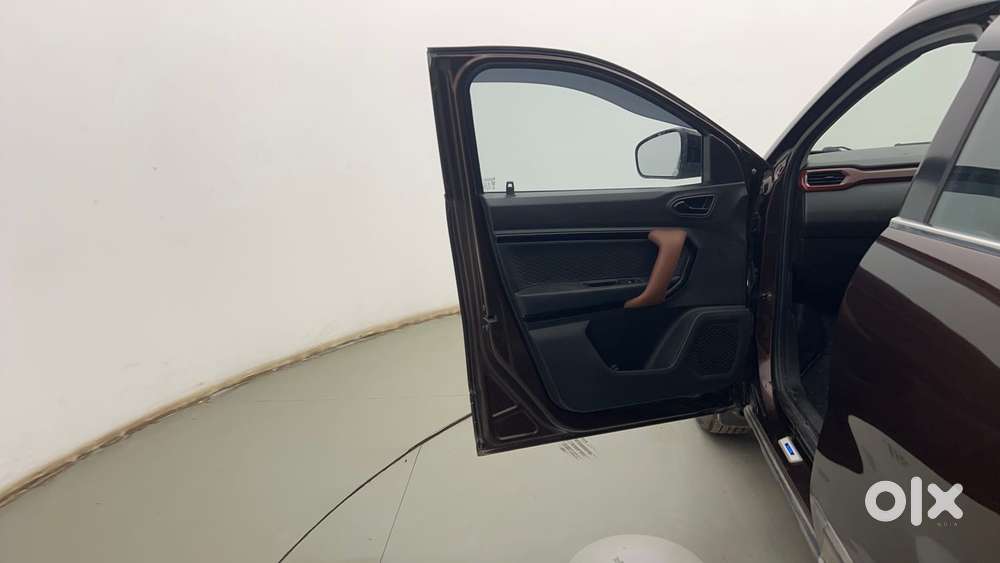 Renault Kiger Rxz Turbo Cvt, 2022, Petrol
