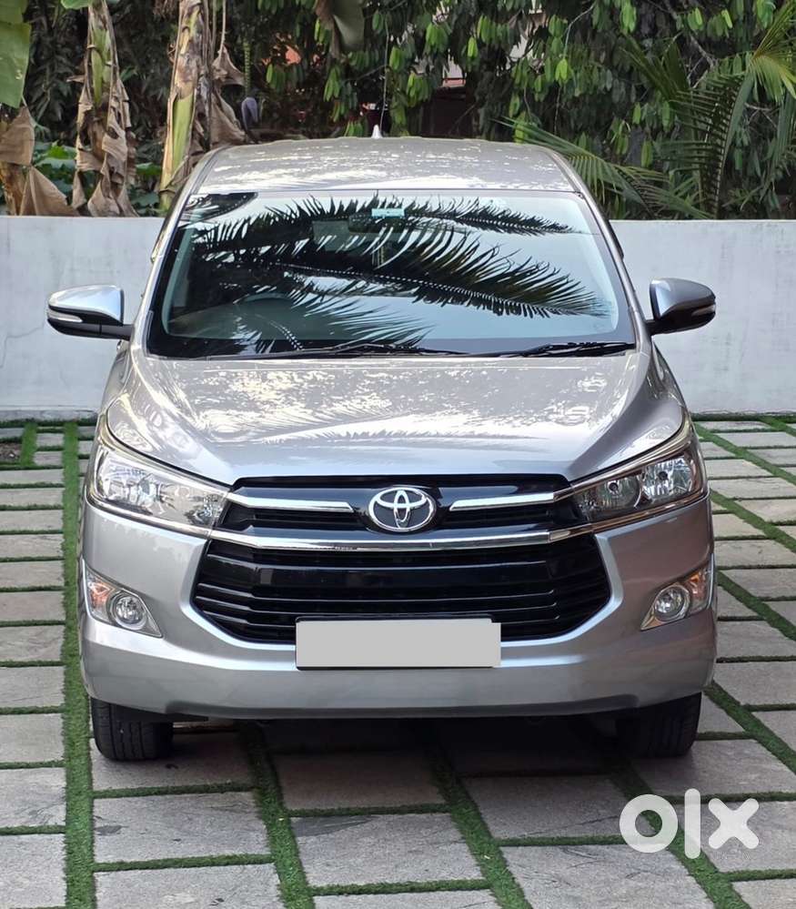 Toyota Innova Crysta