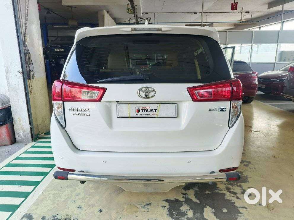Toyota Innova Crysta [2020-ongoing] 2.4 Zx 7 Str, 2020, Diesel
