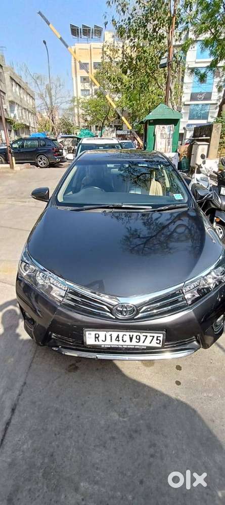 Toyota Corolla Altis 2014 Automatic  1st Owner  Well Maintained