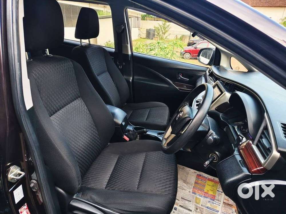 Toyota Innova Crysta 2.8 Gx At, 2017, Diesel