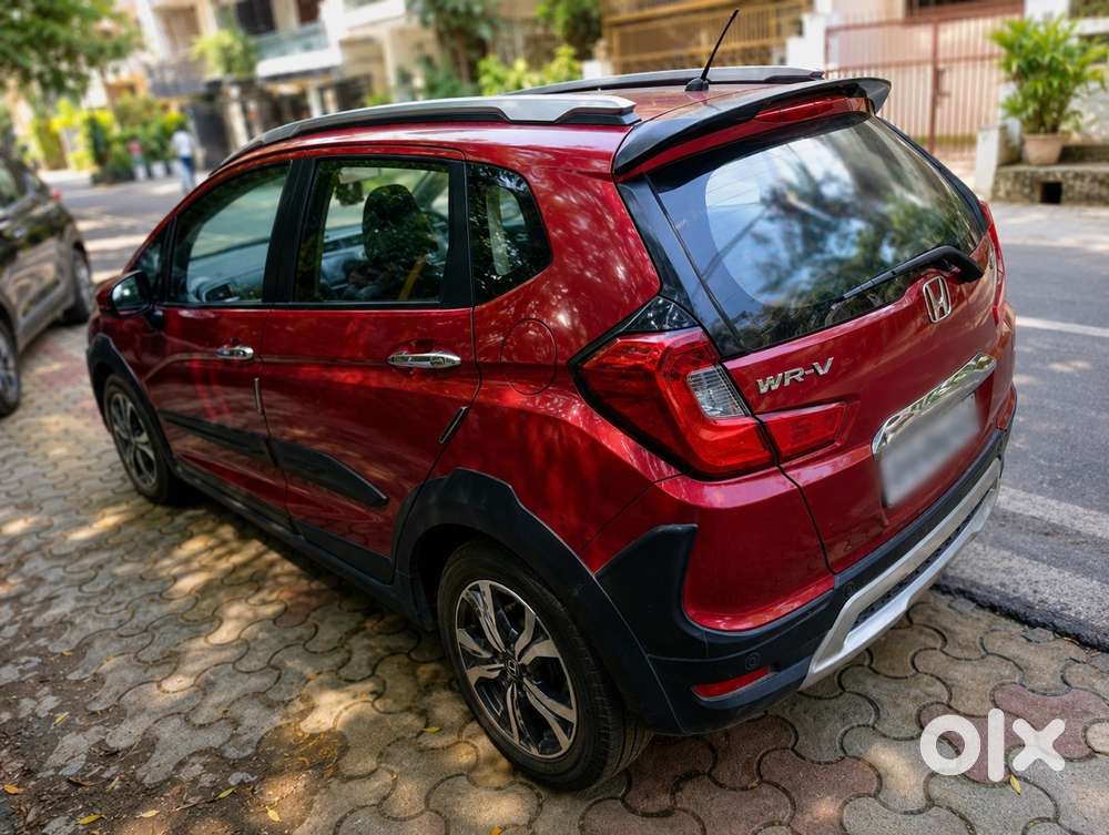 Honda Wr-v Petrol 2020 (top Model With Sunroof)