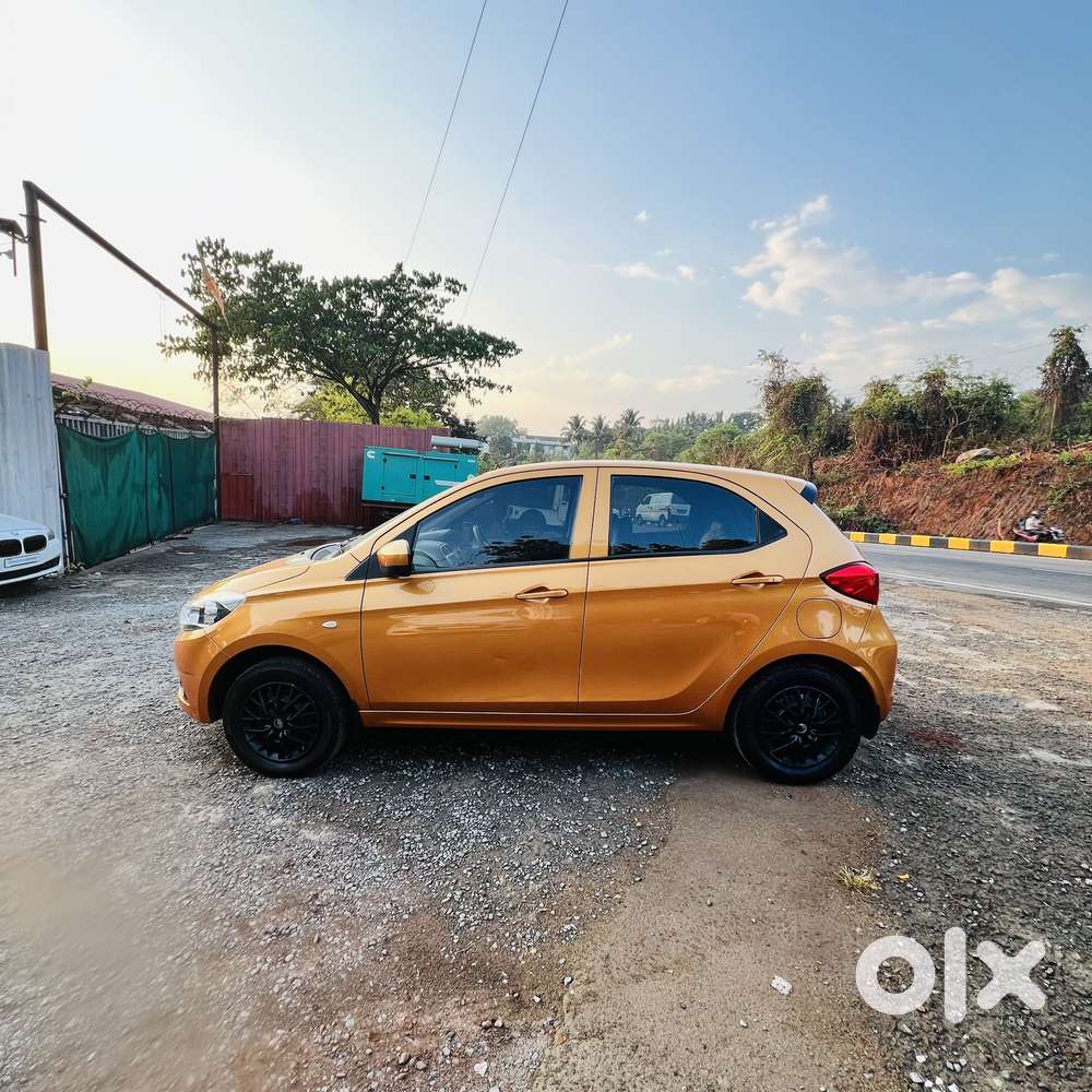 Tata Tiago 1.2 Revotron Xt, 2017, Petrol