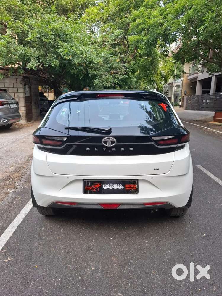 Tata Altroz 1.2 XZ Plus RTN DCT, 2023, Petrol