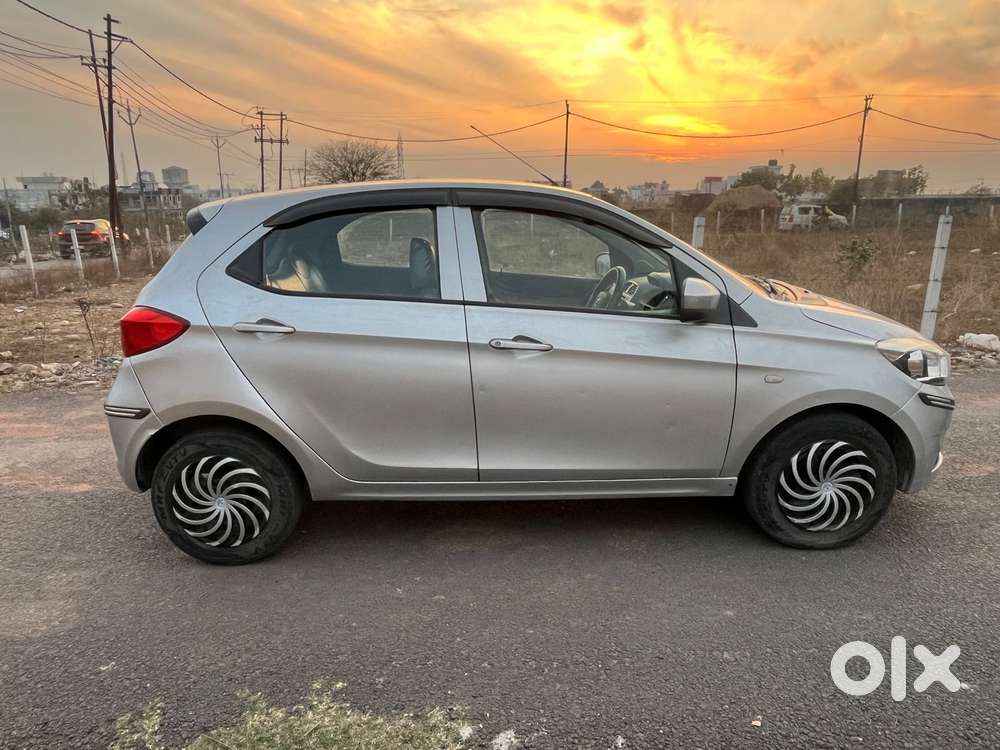 Tata Tiago Xz, 2019, Petrol